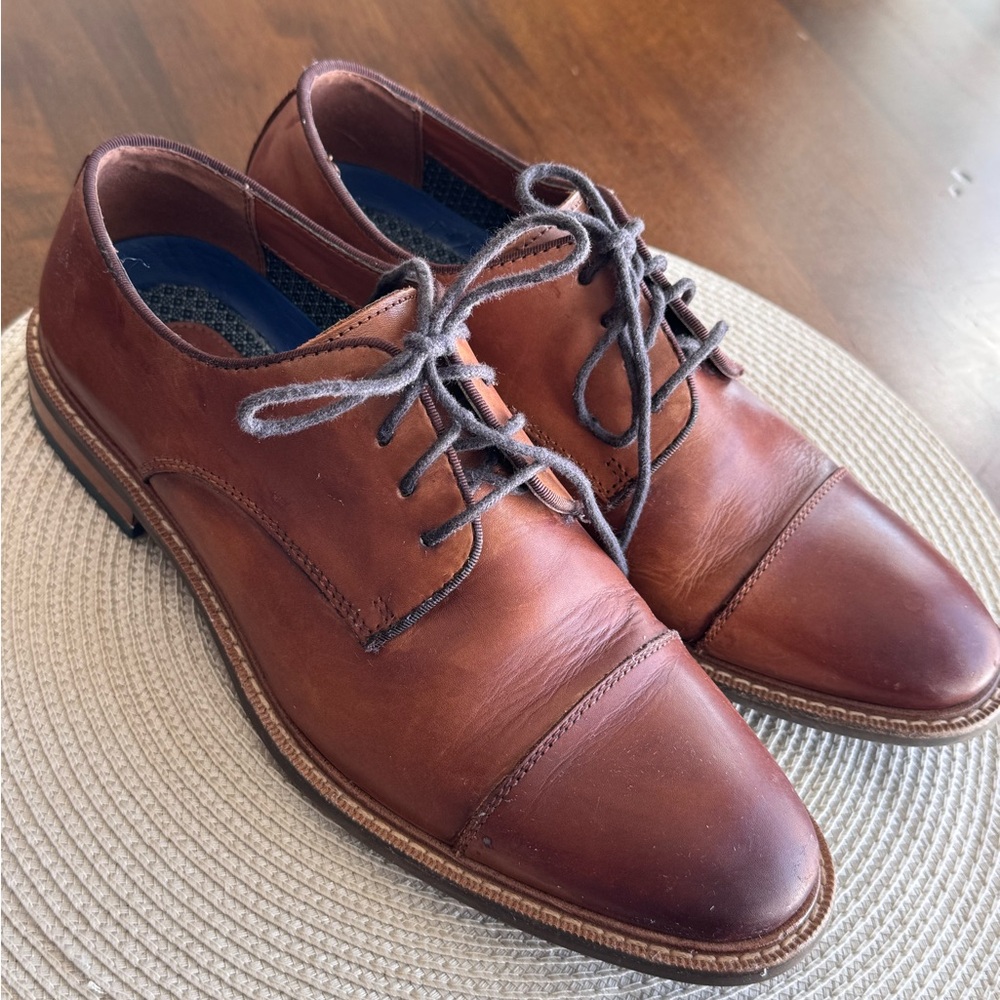 Vince Camuto Brown Leather Oxford Shoes